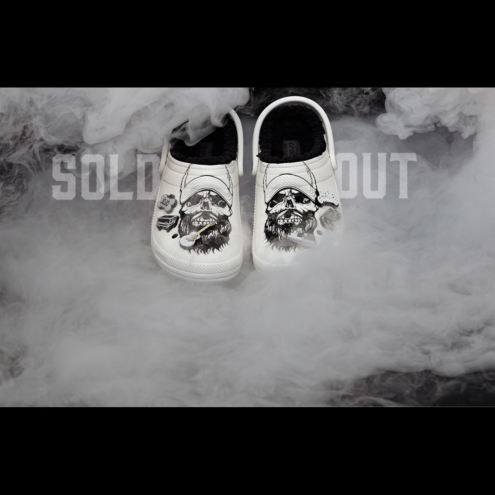Luke Combs white skull crocs size 11 men’s